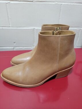 Nisolo Tan Leather Ankle Boots